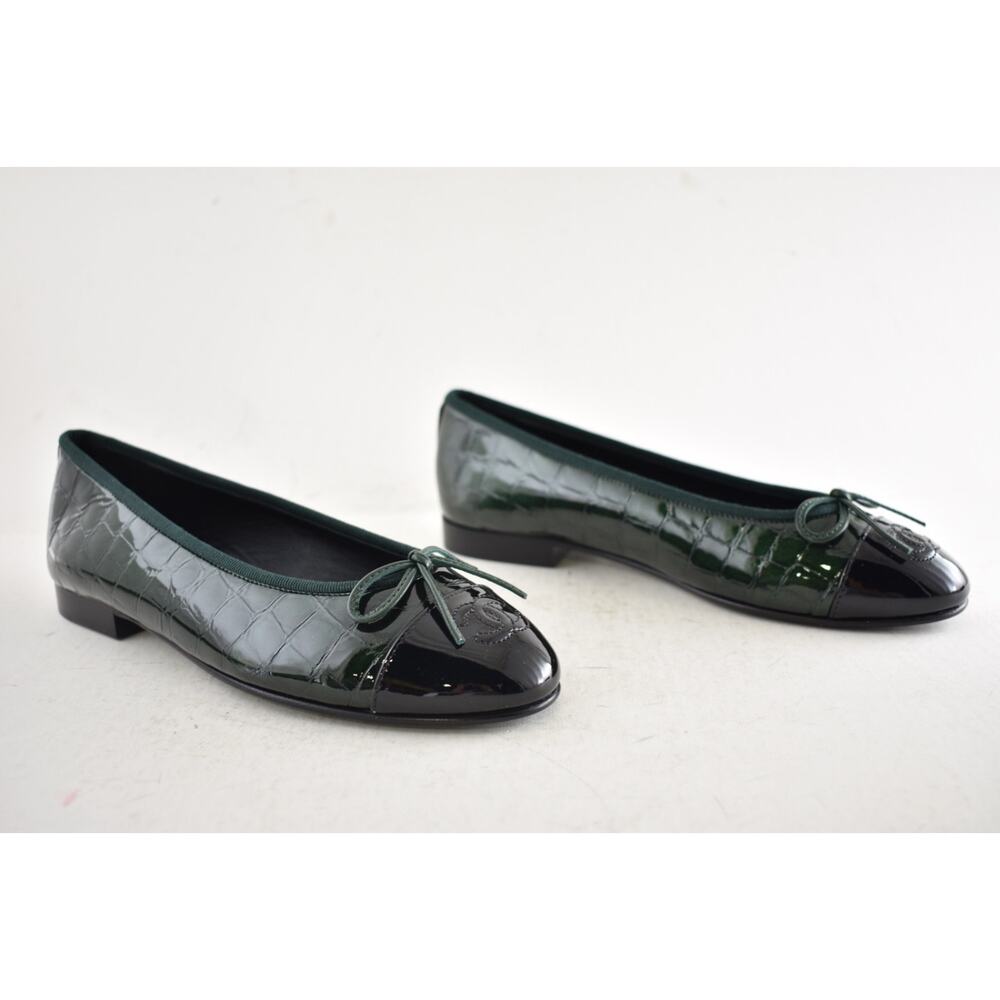Chanel 26A Dark Green Black Crocodile Patent CC Logo Ballet Ballerina Flat 37.5 - Picture 5 of 16